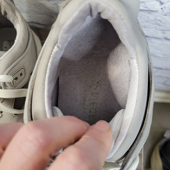 Falling Pieces Low Legacy Arch Runner Foil Size 41 - Picture 10 of 16